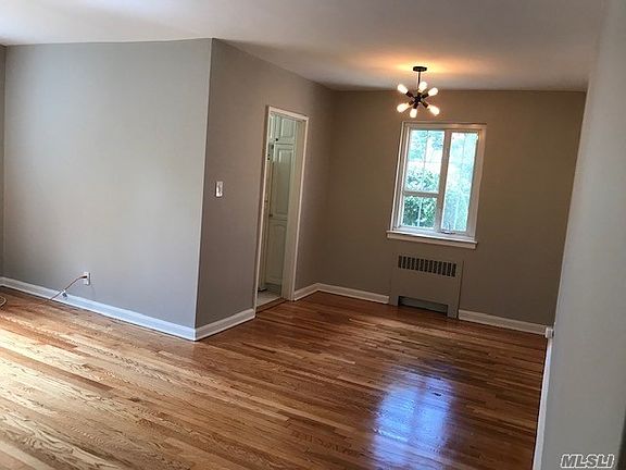 2nd image of 39 Nathan Hale Dr APT 21A