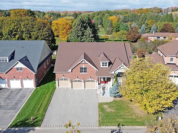 2nd image of 34 McCandless Ct