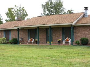 55 Charles Lee Cir, Hattiesburg, MS 39402