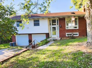 8 Old River Rd, Morgantown, WV 26501