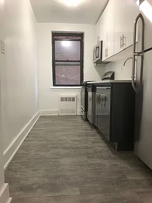 Rented by Silverstreet RE LLC | media 13