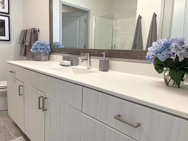 Elevate Apartments — Photo 24