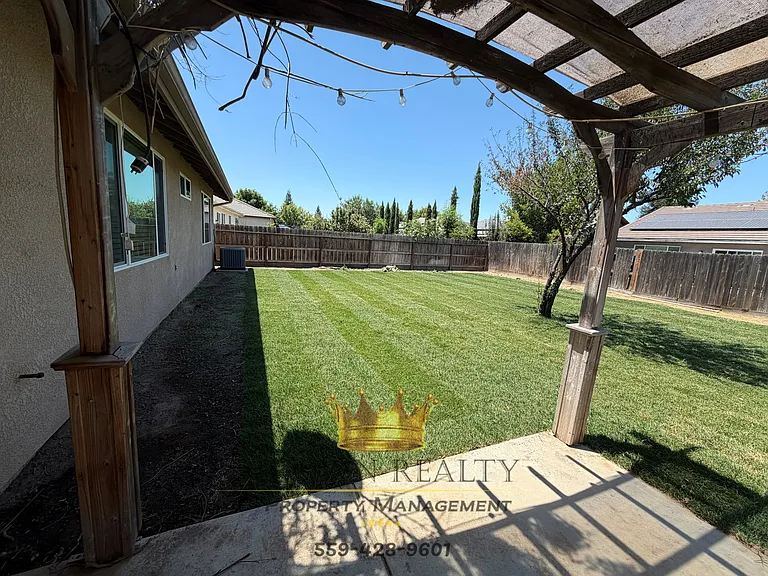 6414 W Perez Ave — Photo 19