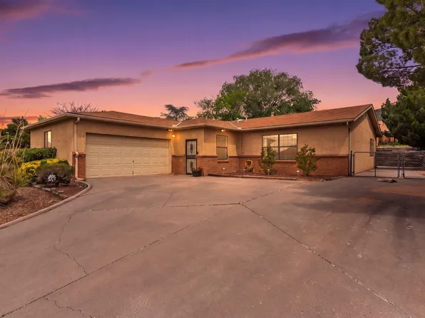 1132 Hupmobile Dr NE, Albuquerque, NM 87123