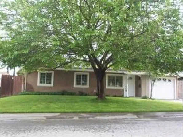 6257 La Cienega Dr, North Highlands, CA 95660