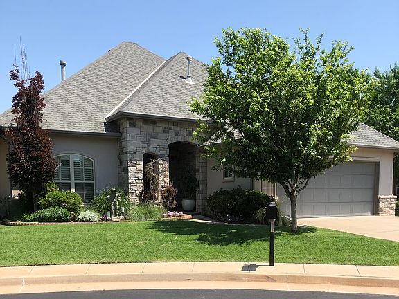 5th image of 5613 NW 125th Ct