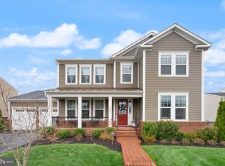 1004 Akan St SE, Leesburg, VA 20175