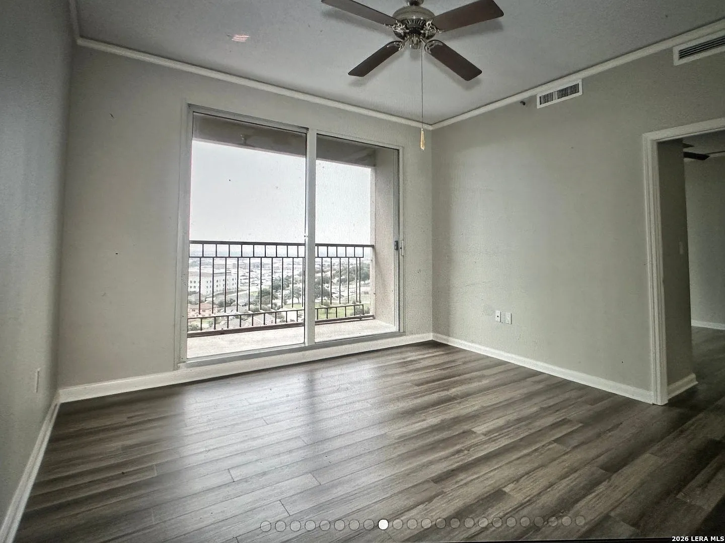 2 bed, 1062 sqft, $2,950 — Photo 3