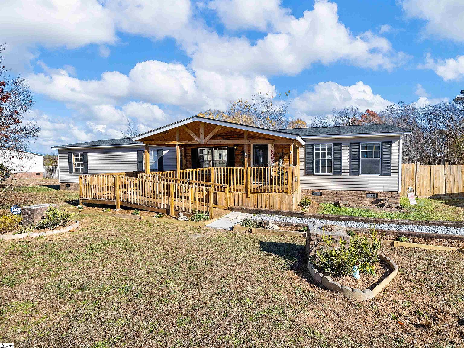 233 Hipps Ave, Simpsonville, SC 29681 MLS 1514291 Zillow