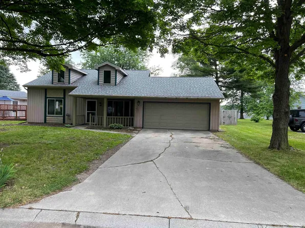 303 S Taylor Rd, Garrett, IN 46738