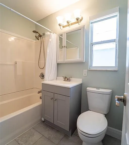 4825 Floramar Ter — Photo 11