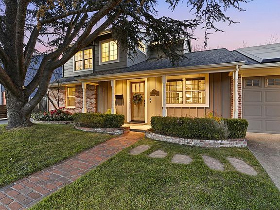 4th image of 6 Gothic Drive