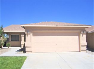 451 Burton Meadows Dr NE, Rio Rancho, NM 87144