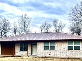 2545 W Brame St, Paris, TX 75460