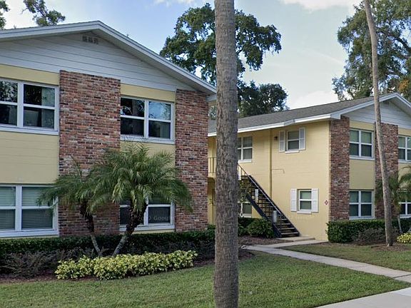 3rd image of 636 Delaney Ave APT A