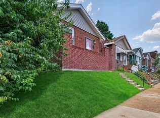 3244 Morgan Ford Rd, Saint Louis, MO 63116