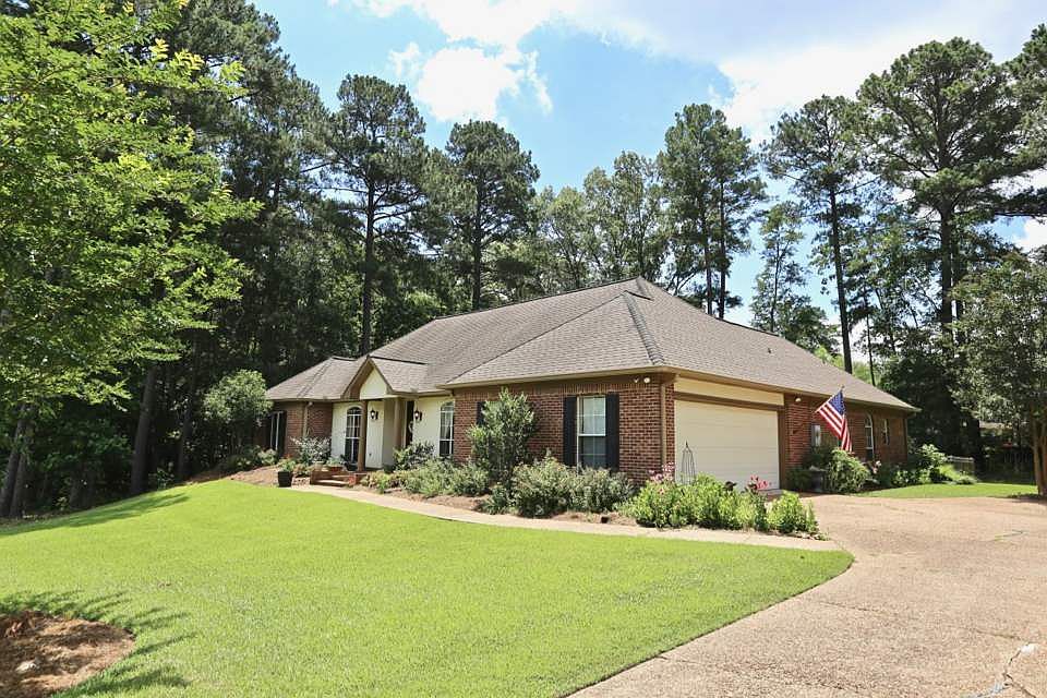 152 Bridlewood Dr, Brandon, MS 39047 Zillow