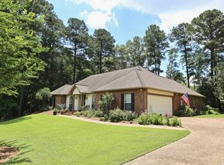 152 Bridlewood Dr, Brandon, MS 39047