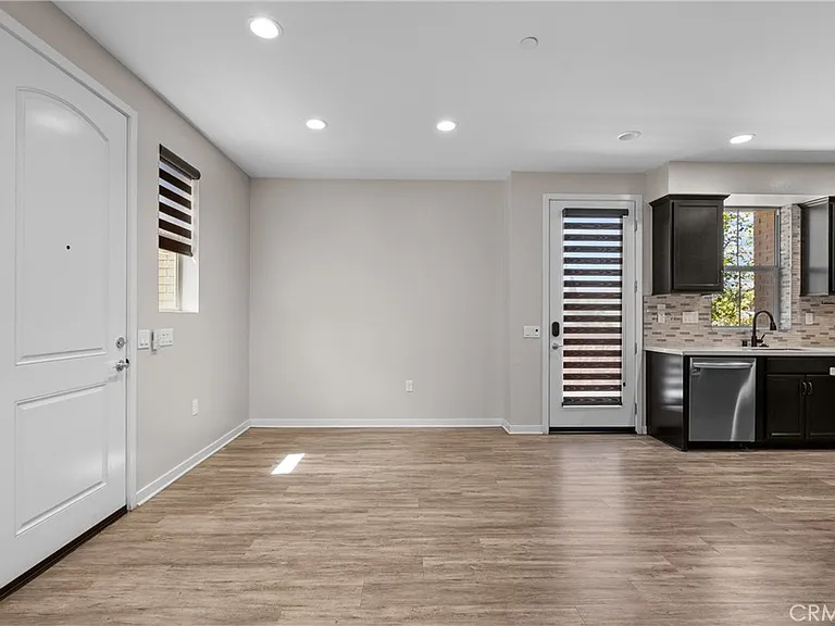 105 Red Brick Dr — Photo 10