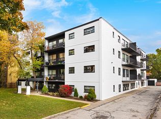 877 Kennedy Road, Toronto, ON M1K 2E9