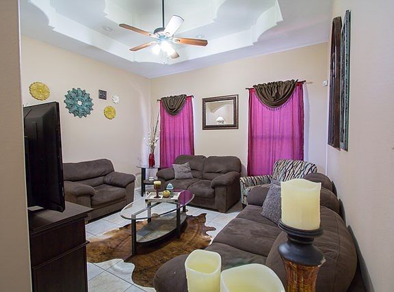 4th image of 4409 Linda Ave