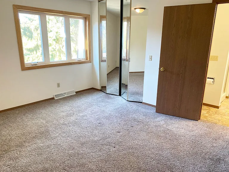 4PLEX-1912 Carol Dr — Photo 17