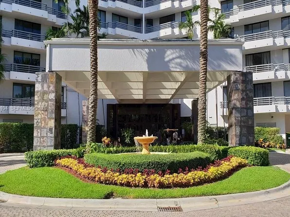 3300 NE 191st St, Aventura, FL