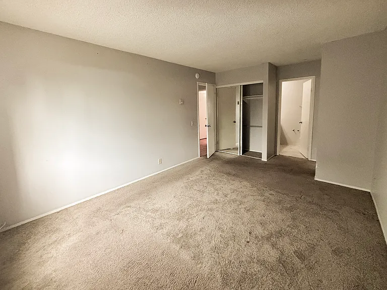 389 S Lincoln Ave #11 — Photo 7