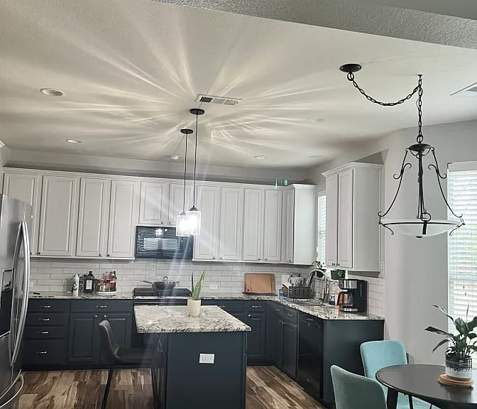 Maddock Dr — Photo 8
