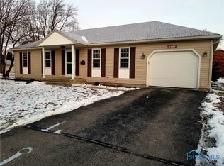 308 W 7th St, Genoa, OH 43430