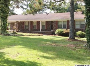 44 Camp Rd, Albertville, AL 35950