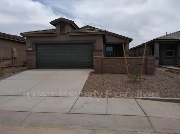 10683 W Dickerson Dr, Marana, AZ 85653