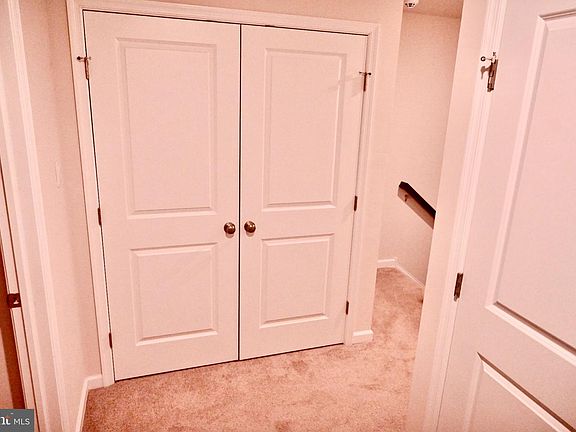 5th image of 60 Nelsons Way
