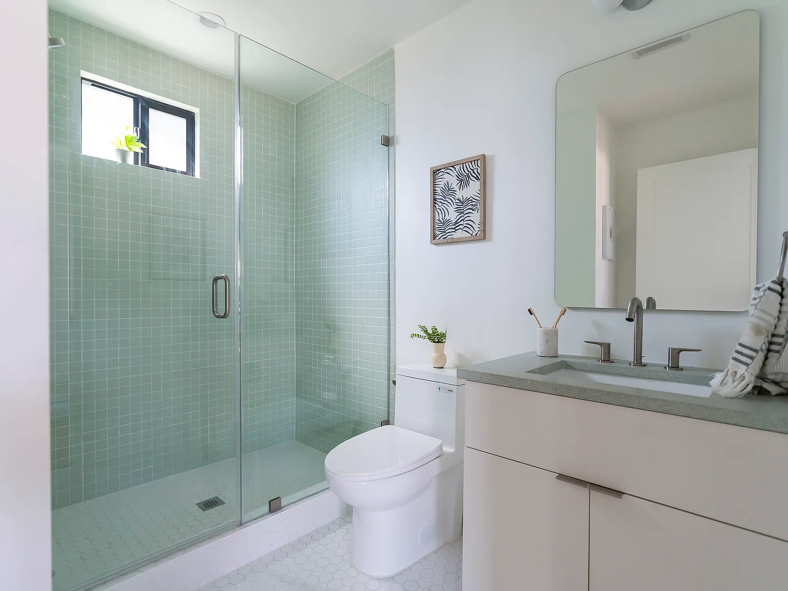 1 bed, $2,350 — Photo 4