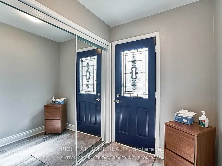 4 Ontario St — Photo 3