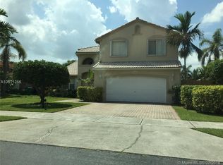 15946 SW 84th St, Miami, FL 33193