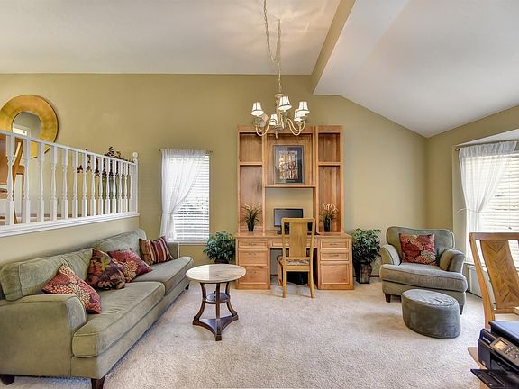 4th image of 1527 Carbury Way