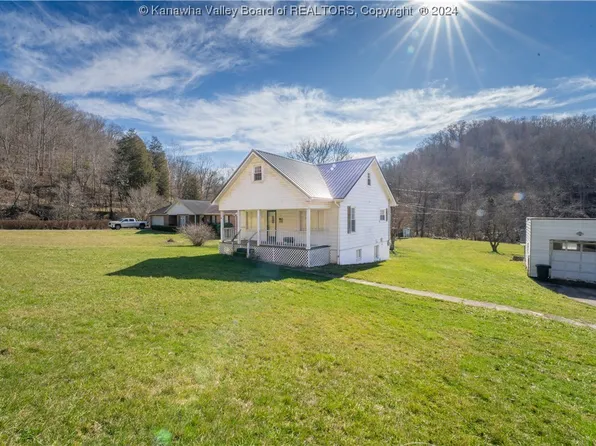 1663 Grapevine Rd, Charleston, WV 25320
