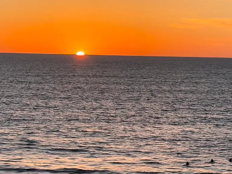 Memorizing sunsets!
