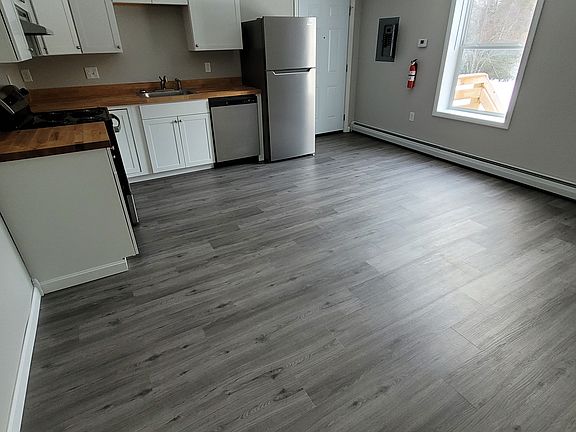 4th image of 355 River Rd #3