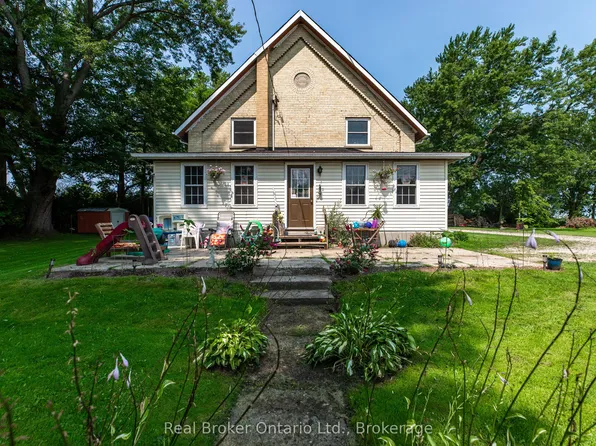 3047 Bruce Ave #1, Kincardine, ON N2Z 2S9