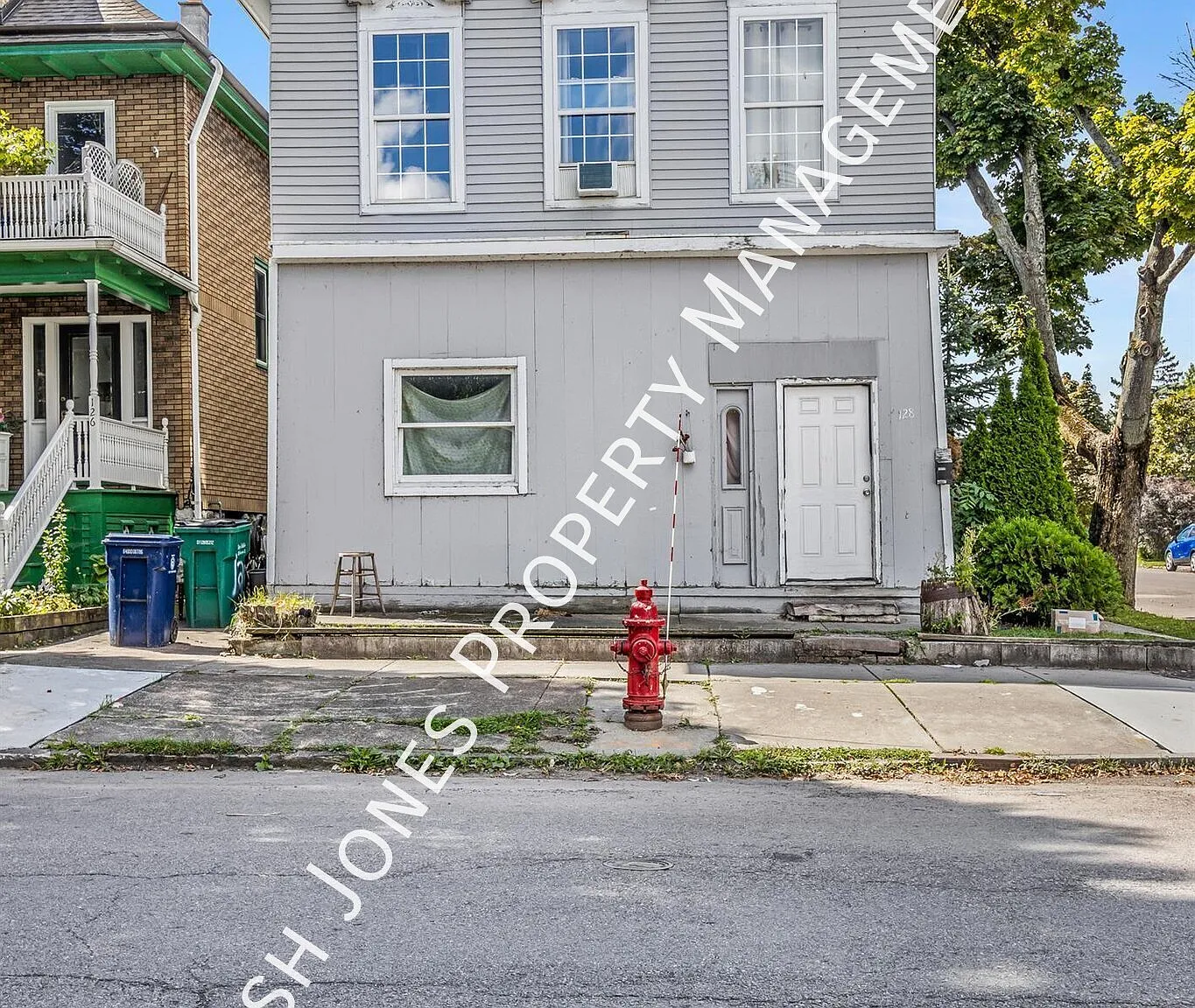 2 bed, $1,200 — Photo 1