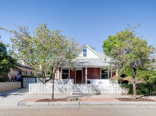 913 8th St NW, Albuquerque, NM 87102