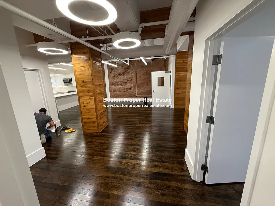 190 High St #6