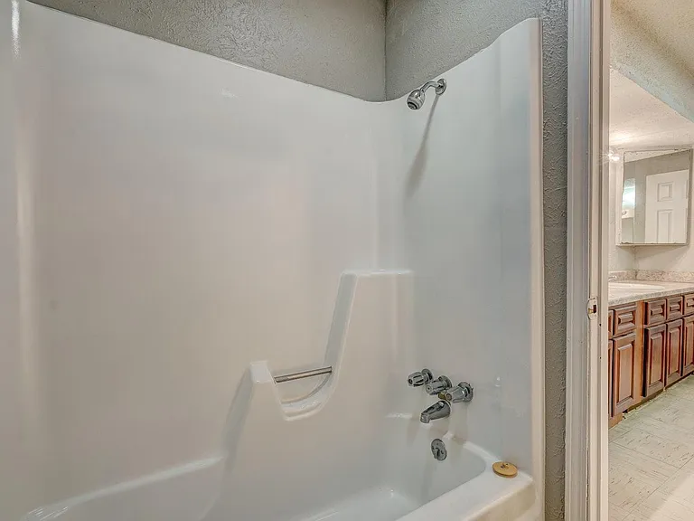 3817 Bradfred Dr #3817 — Photo 12