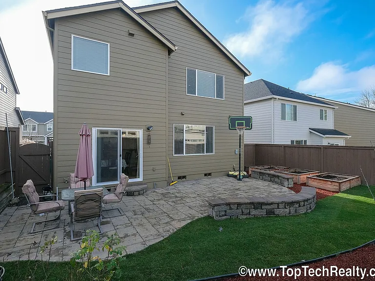15963 NW Linder St — Photo 19