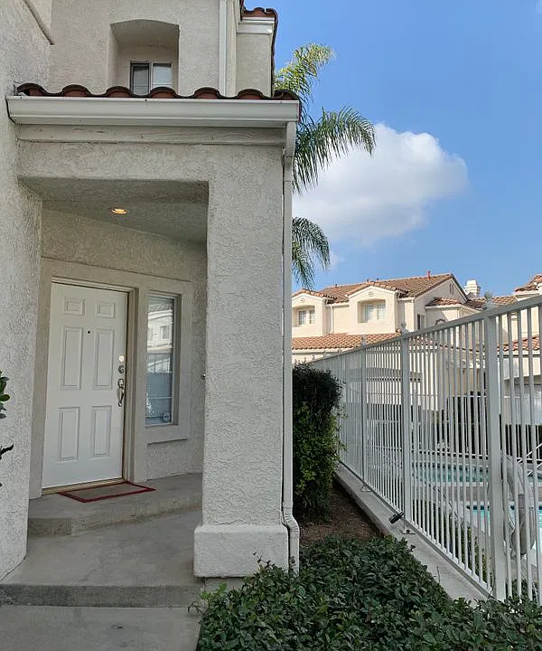 343 Carrione Ct