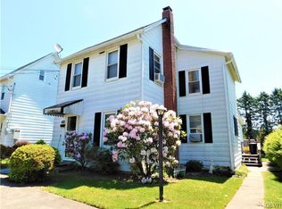 1506 Pine St, Pen Argyl, PA 18072