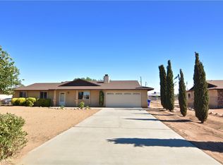 22209 Standing Rock Ave, Apple Valley, CA 92307