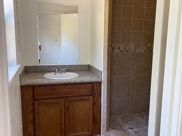 123 Haverhill Dr — Photo 7